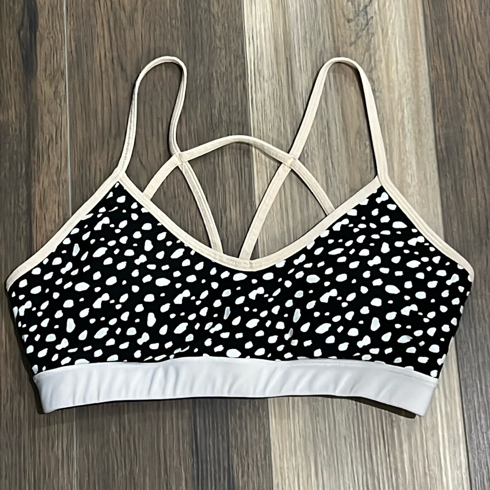 SD x WFA sports bra top White Fox Sarah’s Day